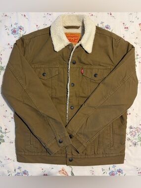 Levi's Men  Sherpa Trucker Jacket
